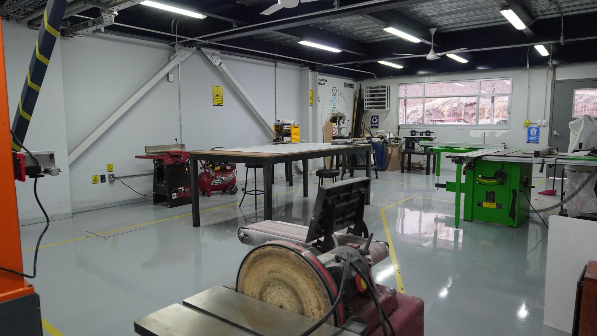 LABORATORIO DE MADERA