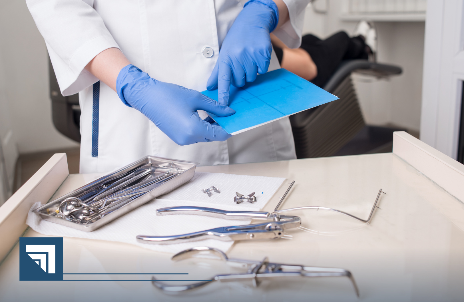 UCQ CMS PAGINA implantologia quirurgica_formulario-1